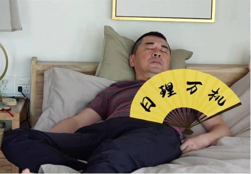 娱乐圈吃瓜群众心态变好,吃瓜群众心态转变，正能量满满