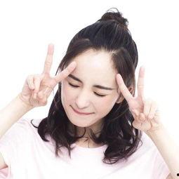 迪丽热巴吃瓜娱乐,揭秘娱乐圈幕后故事