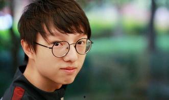 娱乐吃瓜君小鸡嘴